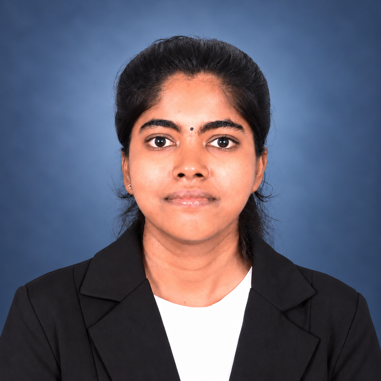 Portrait of Ms. Piravina Kulendrarajah